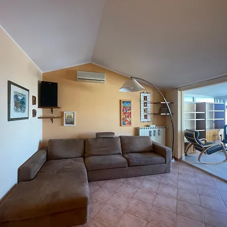 Apartment Daisy House Trieste