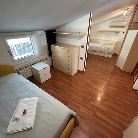 Daisy House Apartamento *