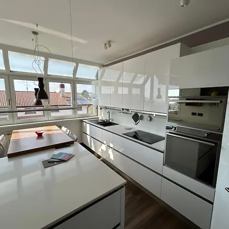 Daisy House * Triest